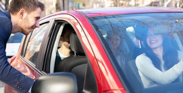 CÓMO COMPARTIR COCHE CON SEGURIDAD