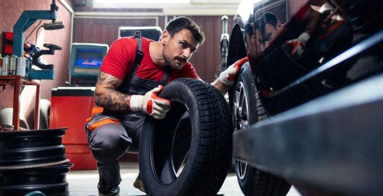 ¿Qué gastos implica tener coche en 2025?