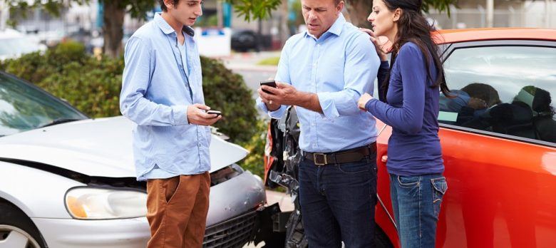 Culpa compartida en un accidente de tráfico. ¿Qué es y cómo la gestionan los seguros?