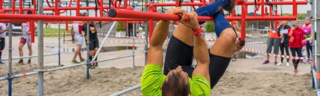 Cómo entrenar para una carrera de obstáculos