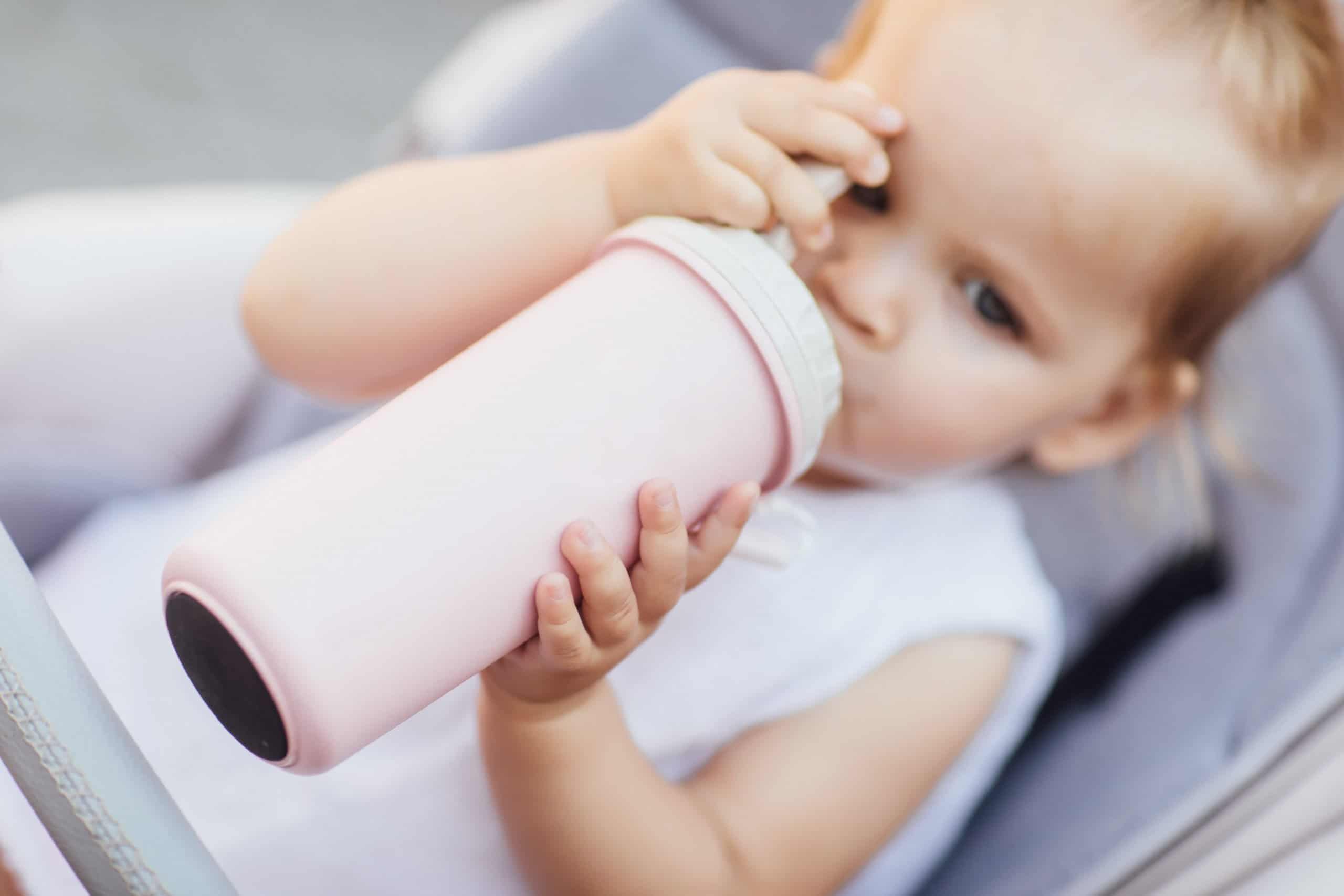 Todo lo que debes saber sobre la intolerancia a la lactosa en niños y cómo tratarla