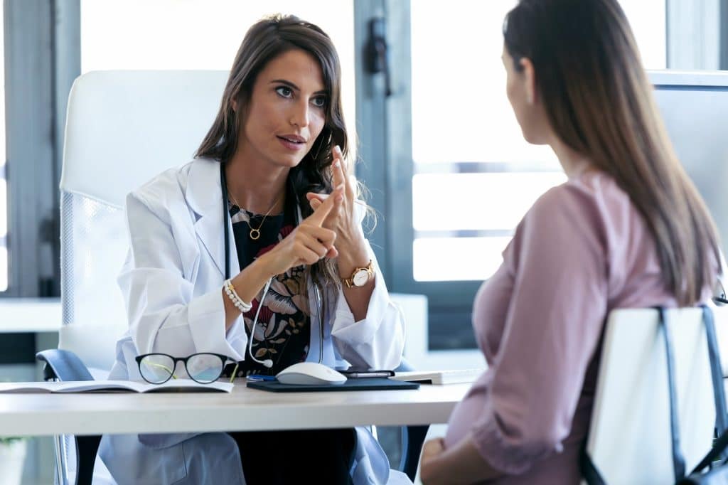 Salud femenina: especialistas médicos que visitar    